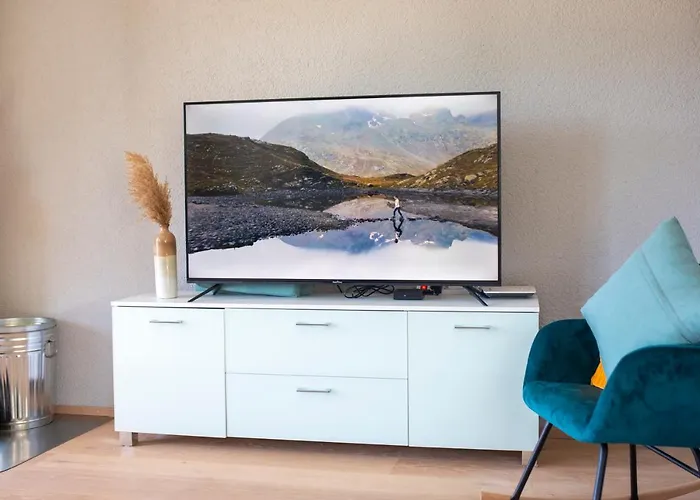 Traumhafte Sonnenresidenz Mit Berg- Und Seeblick Amden